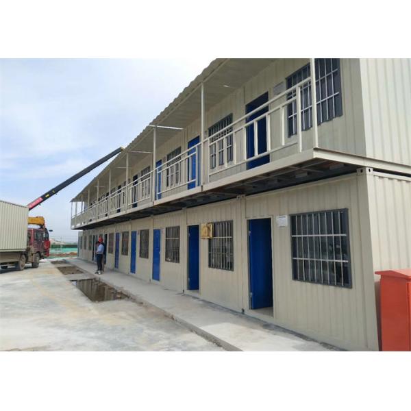 China Portable Prefab Container Dormitory with Galvanized Structure ...
