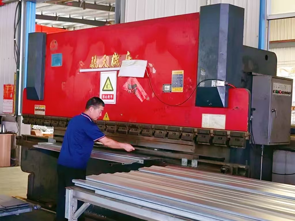 China Factory - Qingdao Suwang Animal Husbandry Equipment Co., Ltd.
