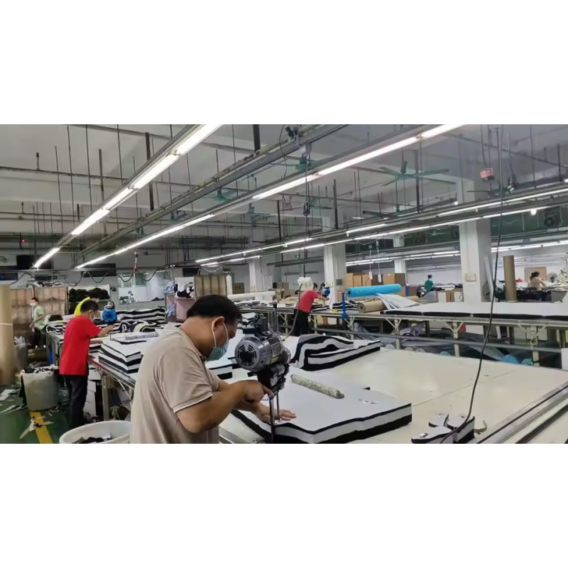 China Factory - Guangzhou Gravvi Apparel Co., Ltd.