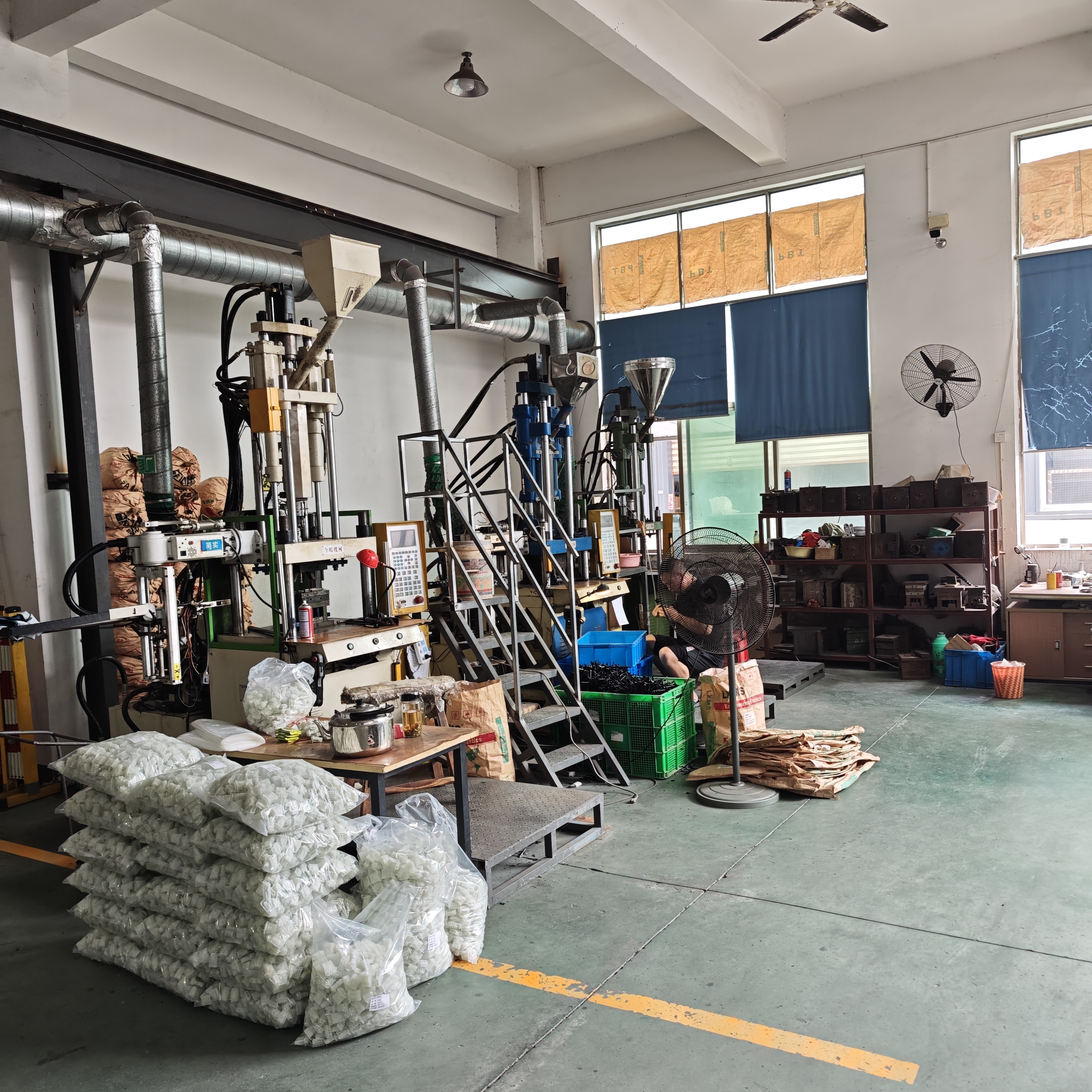 China Factory - Guangzhou PSQ Auto Parts Co.,Ltd.