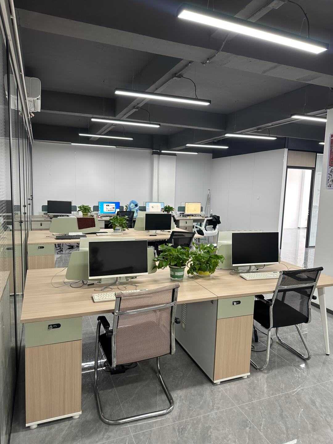 China Factory - Shanghai Tongzhidao Automotive Parts Co., Ltd.