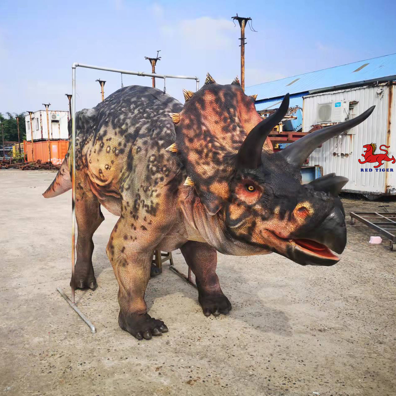 China Custom Realistic Adult Triceratops Dinosaur Costume For Two Performers