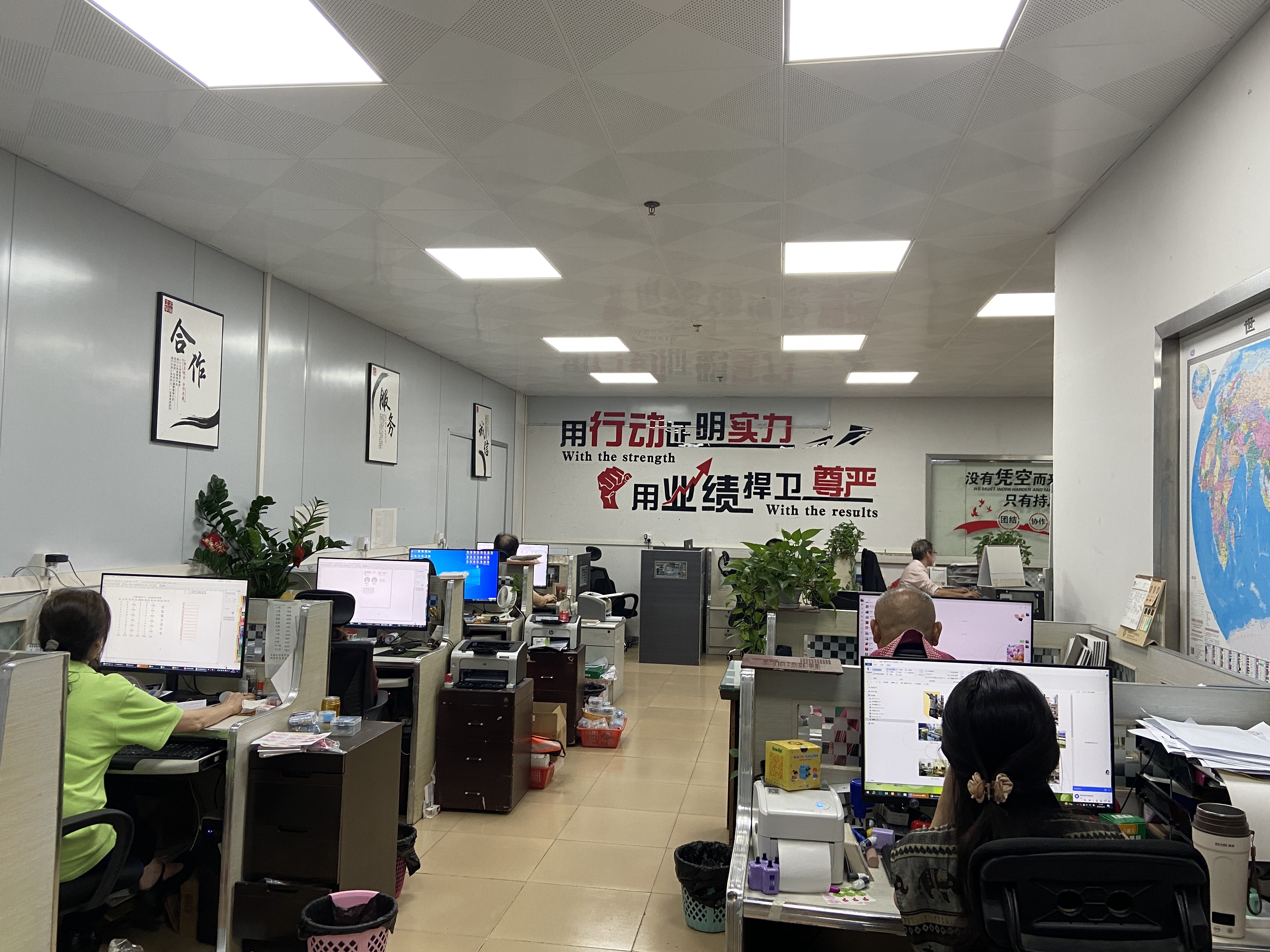 China Factory - Dongguan Hui Feng Commercial Co., Ltd.