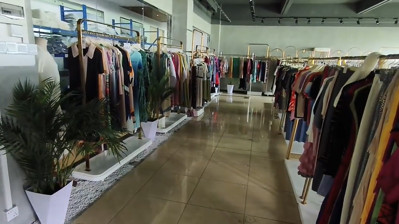 China Factory - Dongguan Life Fold Clothing Co., Ltd.