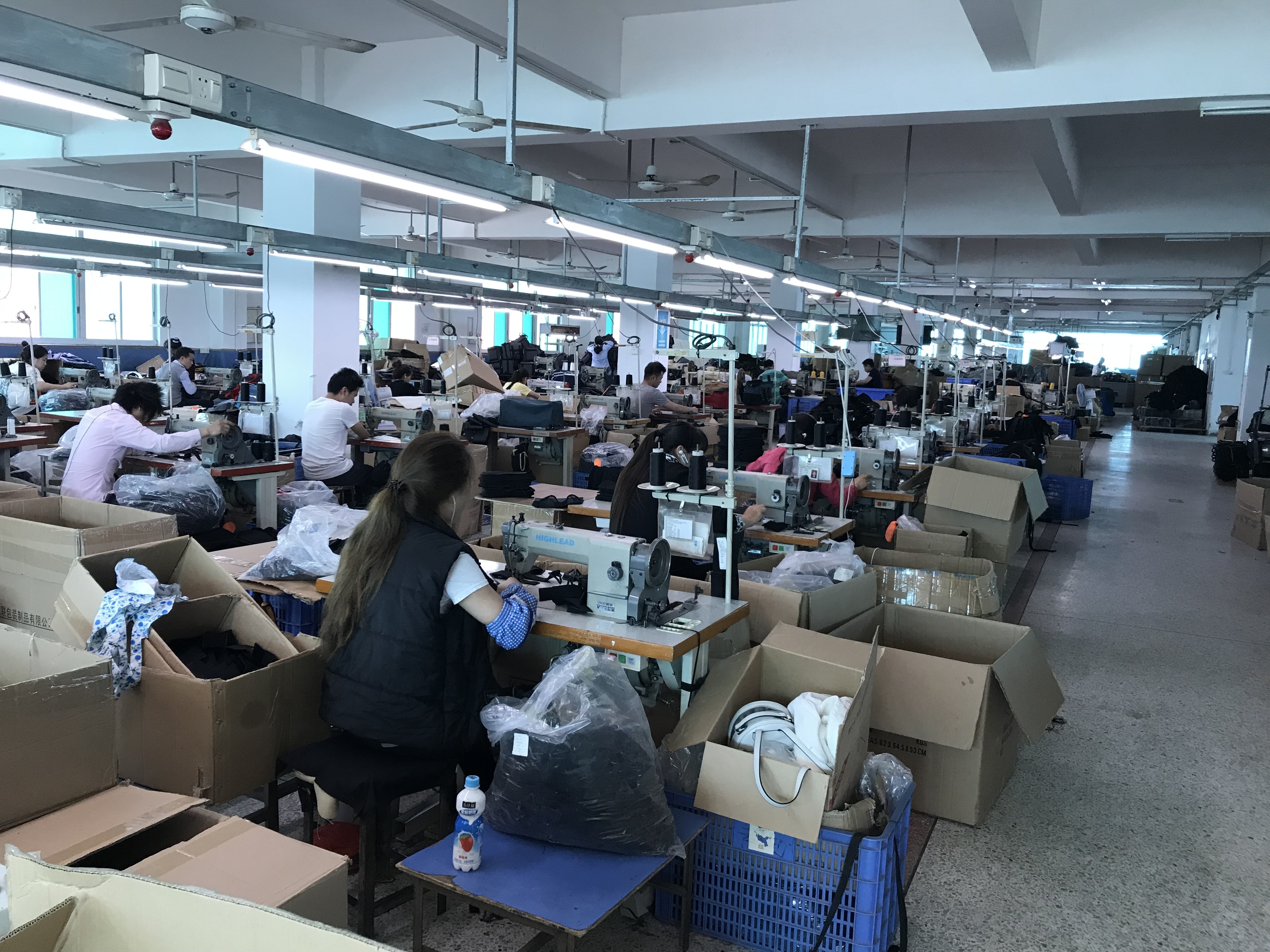 China Factory - Shenzhen Aojin Handbag Co., Ltd.