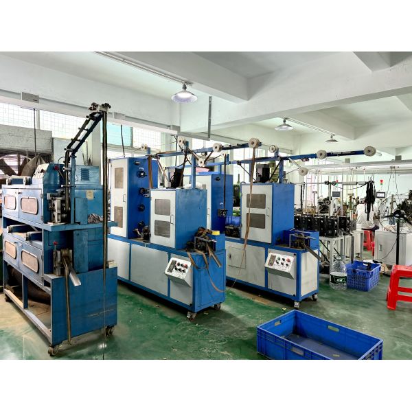 China Factory - Dongguan Qixing Zipper Hardware Products Co., Ltd